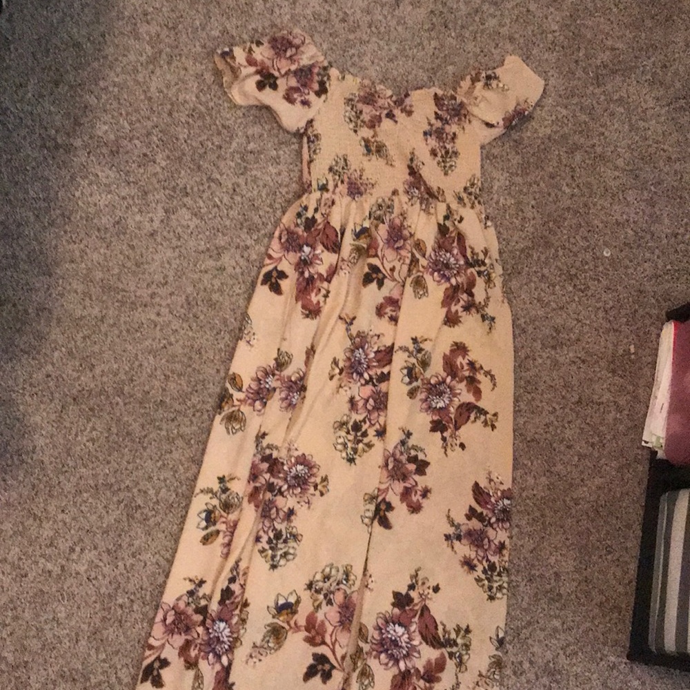 Maxi dress